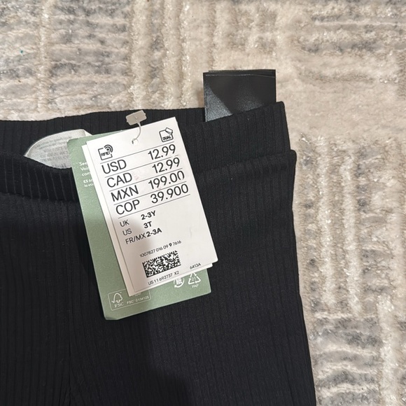 NWT H&M Kids Black Ribbed Leggings - Picture 4 of 4